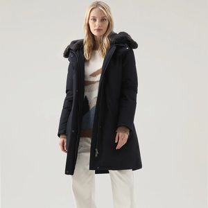 Woolrich Bow Bridge Parka